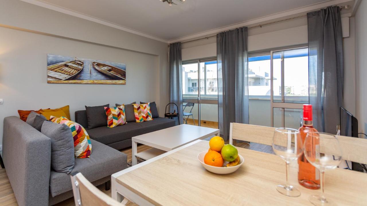 Comfort 1Bdr Apartment W/Pool By Lovelystay Portimão Εξωτερικό φωτογραφία
